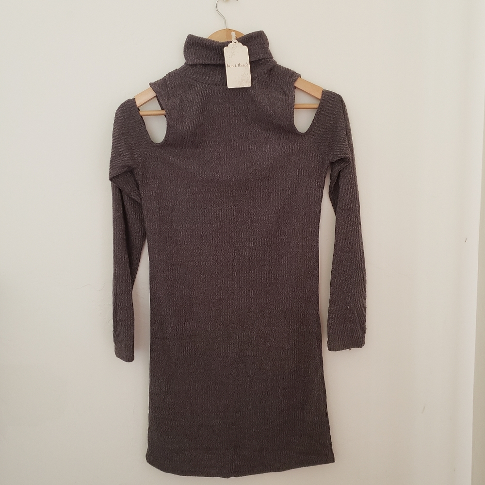 New Cold Shoulder knit tunic dress